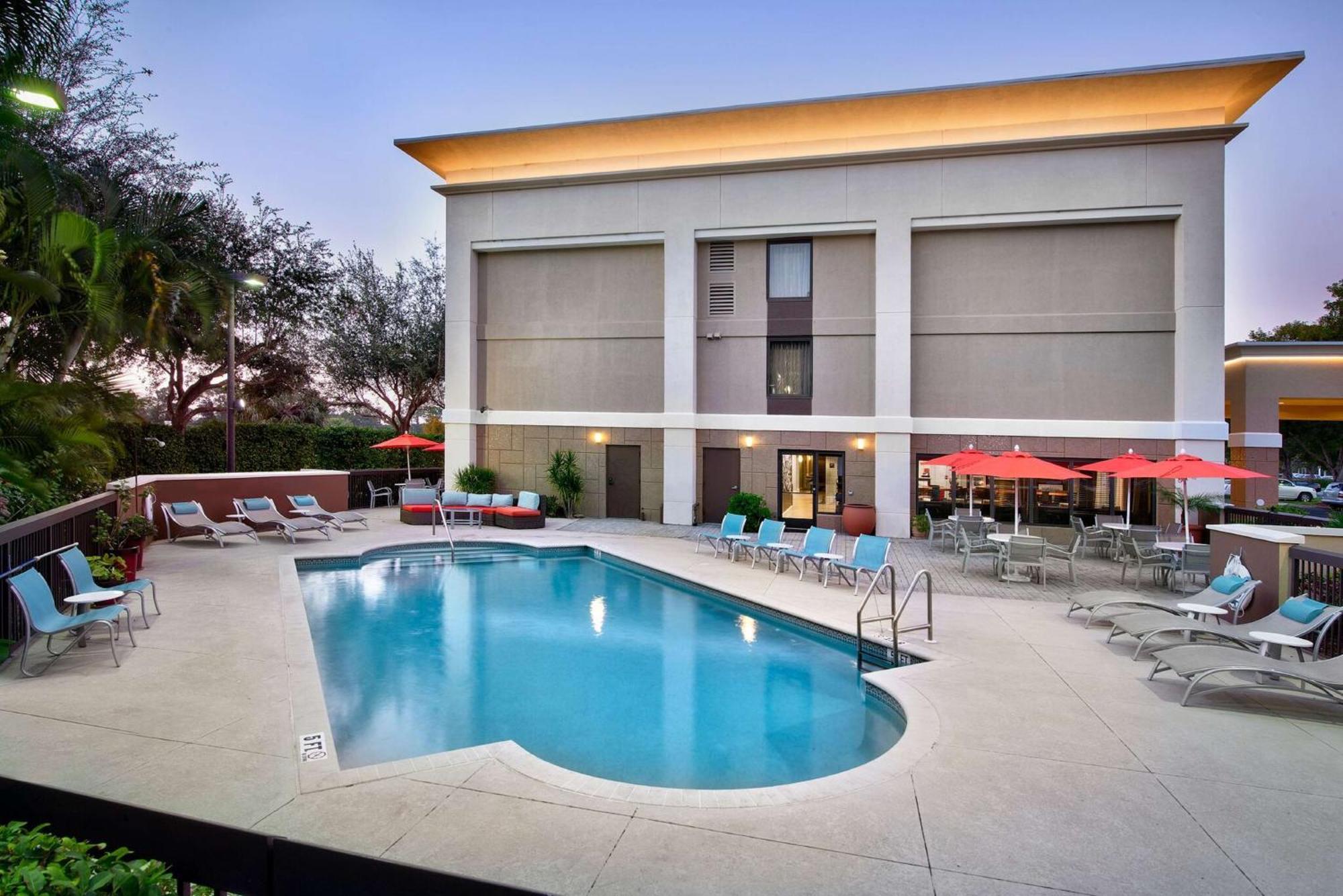 Hampton Inn Naples - I-75 Buitenkant foto